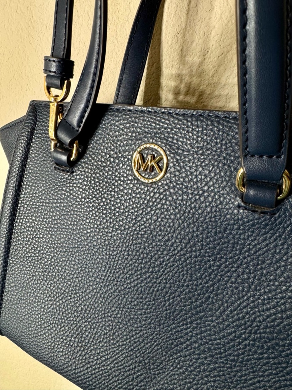 Michael Kors Freya Navy Blue Pebbled Leather Satchel with Detachable Strap - Picture 2 of 12